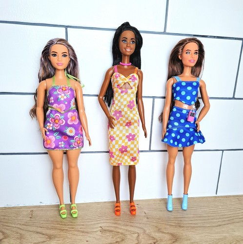 Barbie dolls bundle - barbie,