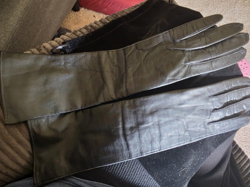 Vintage black leather gloves - vintage,