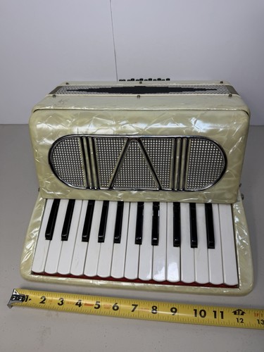Vintage italian accordion - vintage,