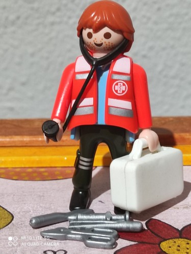 Playmobil figure doctor - playmobil,