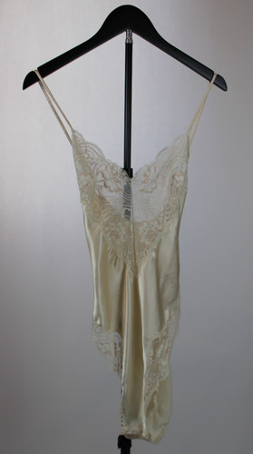 Vintage wonder maid satin - vintage,