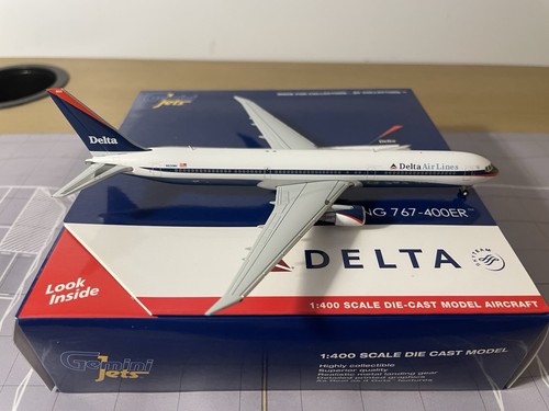 Gemini jets 400 delta - gemini, 1:400,