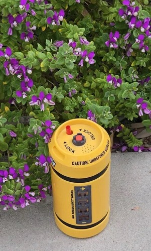 Monsters inc scream canister - monsters,