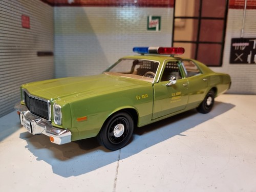 Plymouth fury team 1977 - plymouth, 1:24
