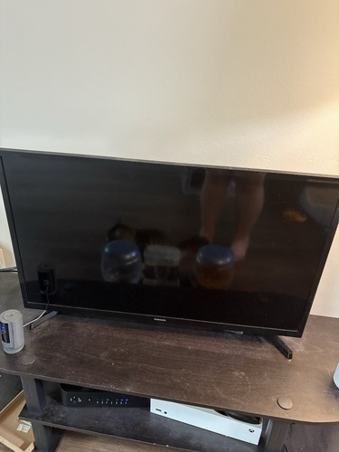 Samsung hg32ne690bf - -,