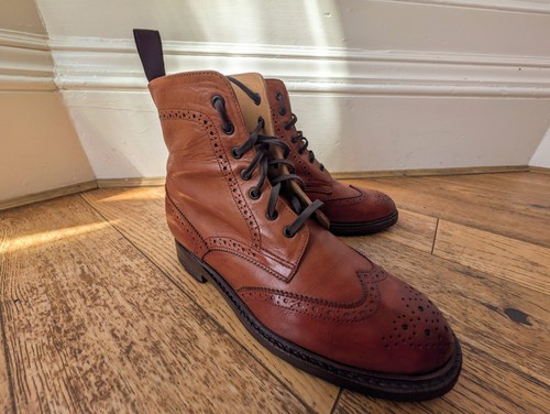 John white impregnable tan - white,