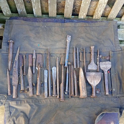 Stone masons vintage - masons, chisel