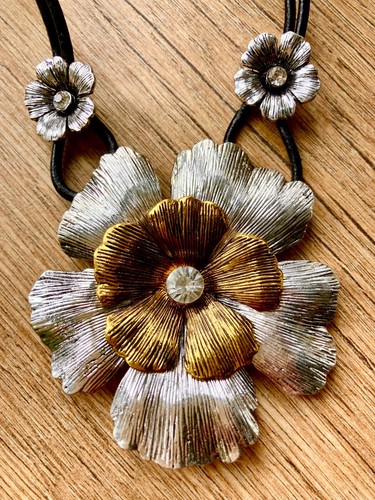 Tudor rose pendant 20 - pendant,