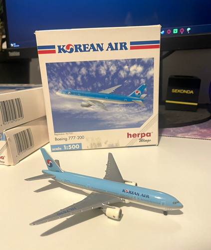 Herpa wings korean air boeing - wings,