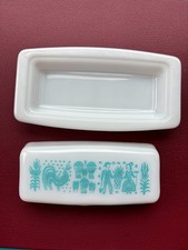 Vintage PYREX Butter Dish with