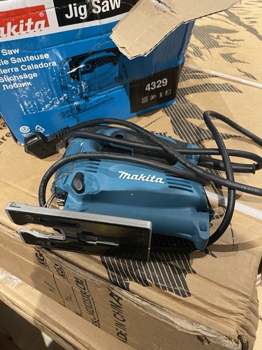 Makita 4329 corded orbital - corded,