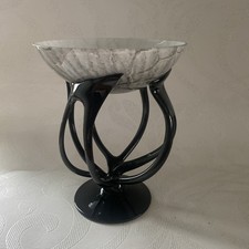 Contemporary Black and White