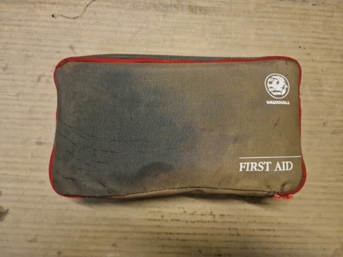 Vauxhall 1st aid kit genuine - 1st,