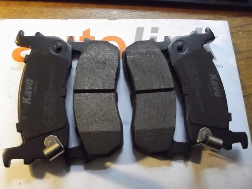 Front brake pads for nissan - front,