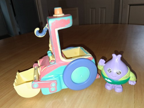 Cbeebies moon and - cbeebies, onion
