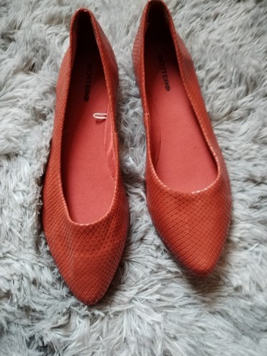 Bottero slip shoes size 5 - size, 7.5