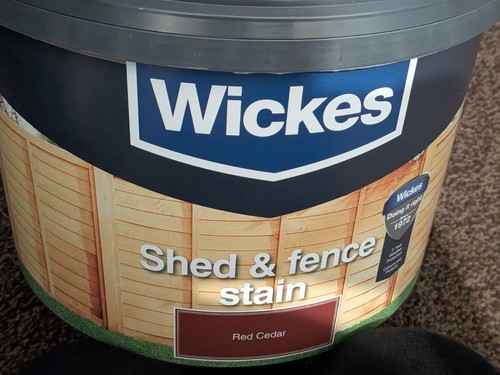 Wickes shed and - fence, paint