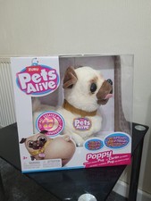 Pets Alive Pug toy / moving