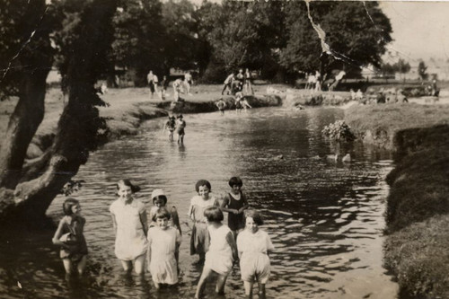 Cae ddol 1920 ruthin photo - 1920,,
