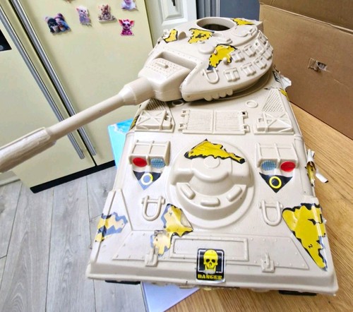 Vintage actionman size tank - actionman,