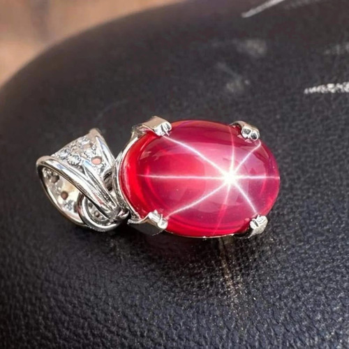 Natural oval cut star - oval,