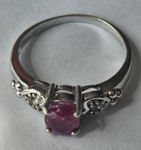 9ct white gold 375 natural - 9ct,
