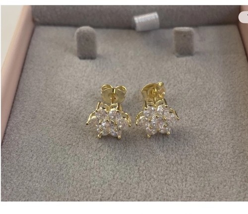 Diamonique cluster stud - diamonique,