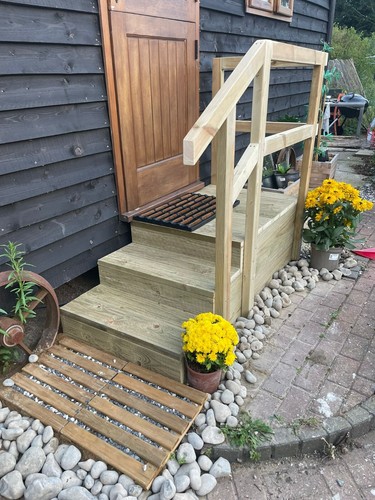 Slimline wooden platform - slimline,