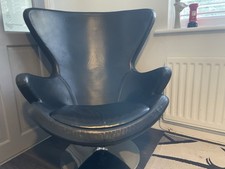 Arne Jacobsen Style Swivel Chair