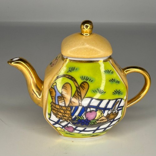 Vintage ceramic teapot - ceramic,