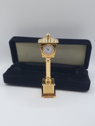 Vintage churchill collectable - vintage,