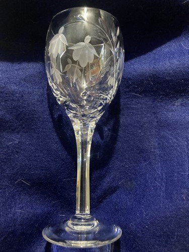 Stuart crystal cascade wine - crystal,