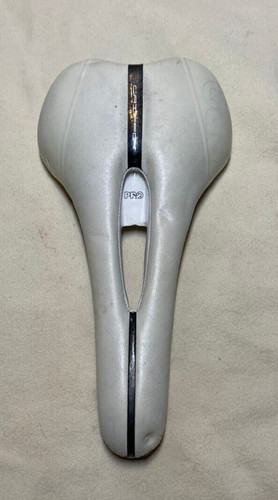 Pro griffon 152 saddle - pro,