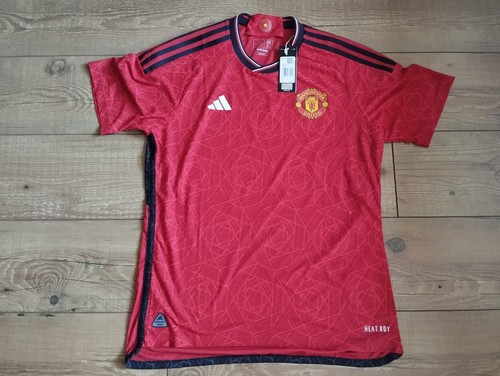 Manchester united 2023 - 2023/24, kit