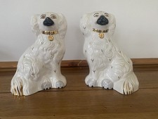 Pair Of Royal Doulton Mantle