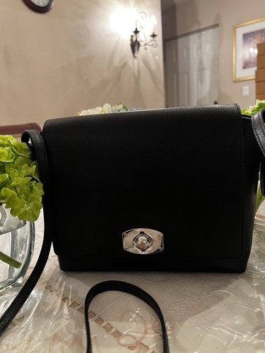 Furla black saffiano leather - black,