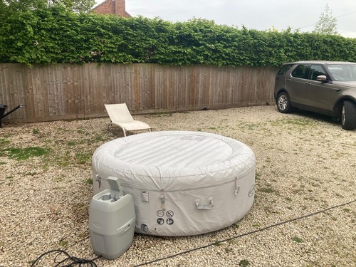 Lay spa paris hot tub - lay-z-spa, with