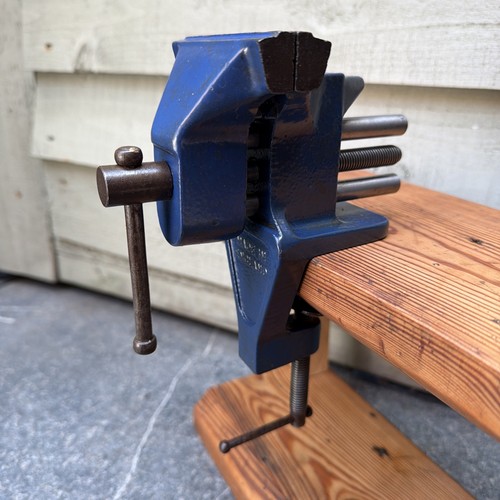 Vintage record bench vice - bench,