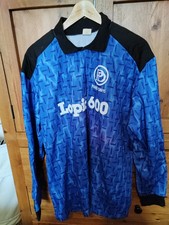 Template Retro Goalkeeper Top. Padded Shoulders! Size XL. Good Condition.
