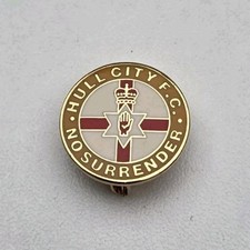 RARE HULL CITY NO SURRENDER PIN BADGE
