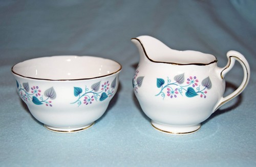 Vintage royal vale creamer - vintage, &