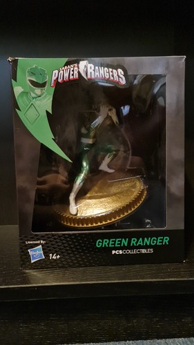 Pcs green power - pcs, statue