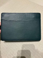 Louis Vuitton Epure Pochette