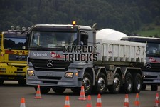 Truck photo  Mercedes-Benz
