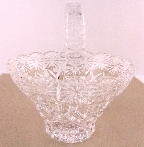 Stunning cut crystal - stunning,