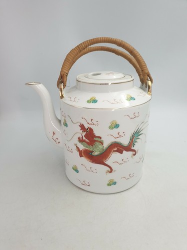 Chinese porcelain teapot hand - chinese,