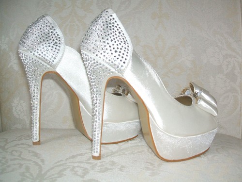 Size 6 7 8 - 4,