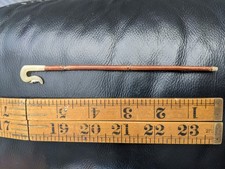 miniature crook leg with