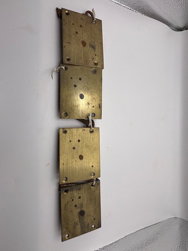 Four antique brass - brass, 2