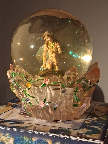Munro faerie glen - glen, waterglobe